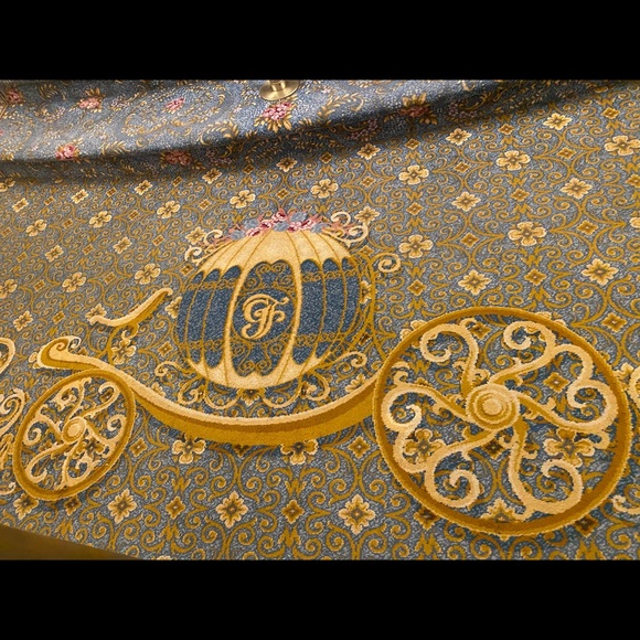 Meet your Posher, Susie - Picture 9 of 16